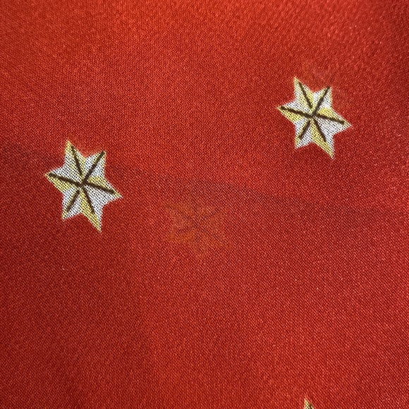 a.n.a A New Approach Petite red and gold blouse - Picture 10 of 11